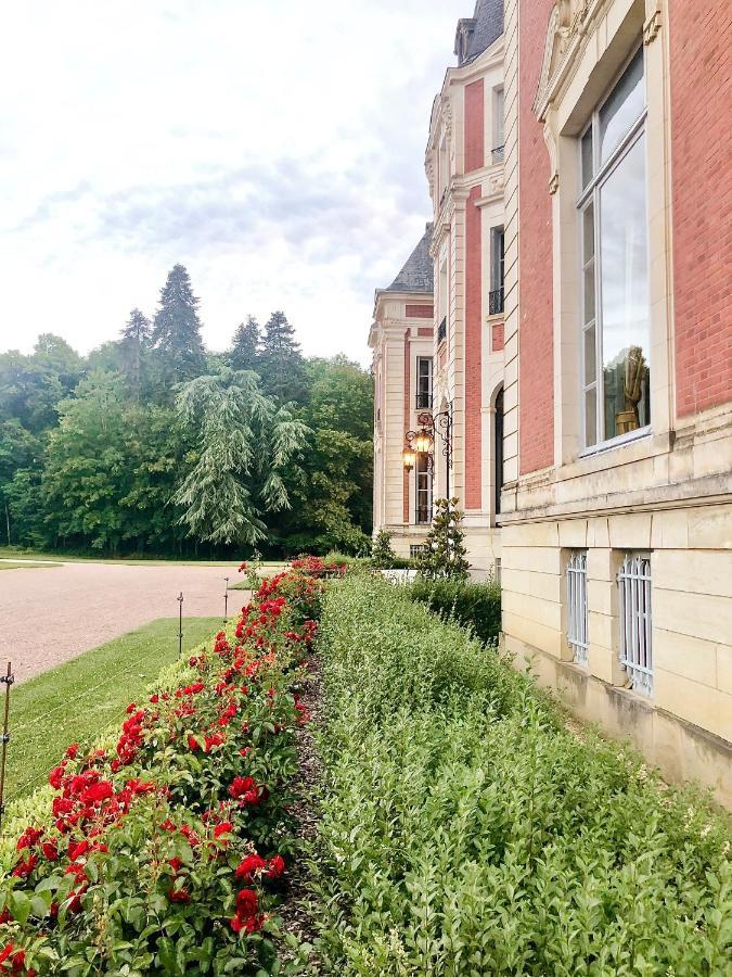 Chateau Du Domaine Du Reveillon Hotel Entrains-sur-Nohain Luaran gambar